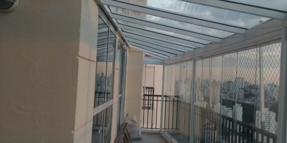 Cobertura com Envidraçamento